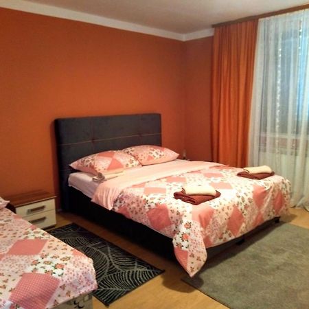 Apartman Tina Zagreb Eksteriør billede