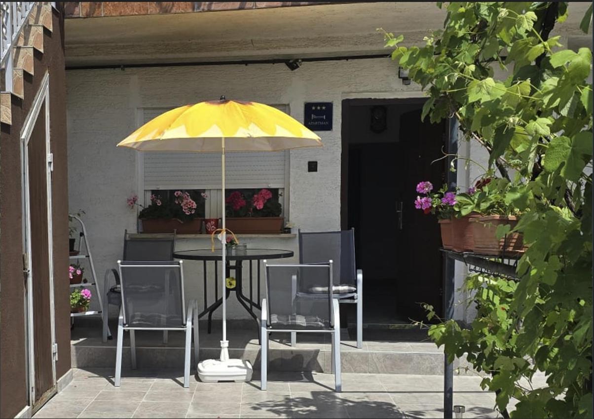 Apartman Tina Zagreb Eksteriør billede