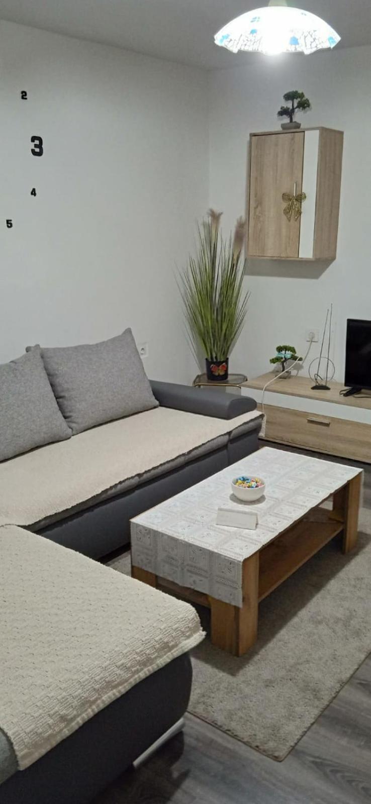 Apartman Tina Zagreb Eksteriør billede